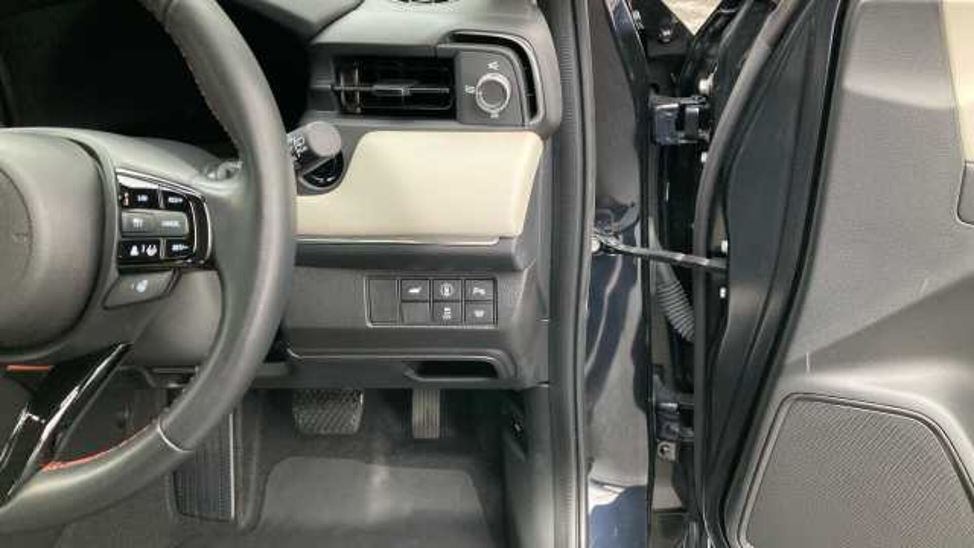 Honda HR-V Hybrid 1.5 eHEV Advance Style 5dr CVT Hybrid Hatchback 