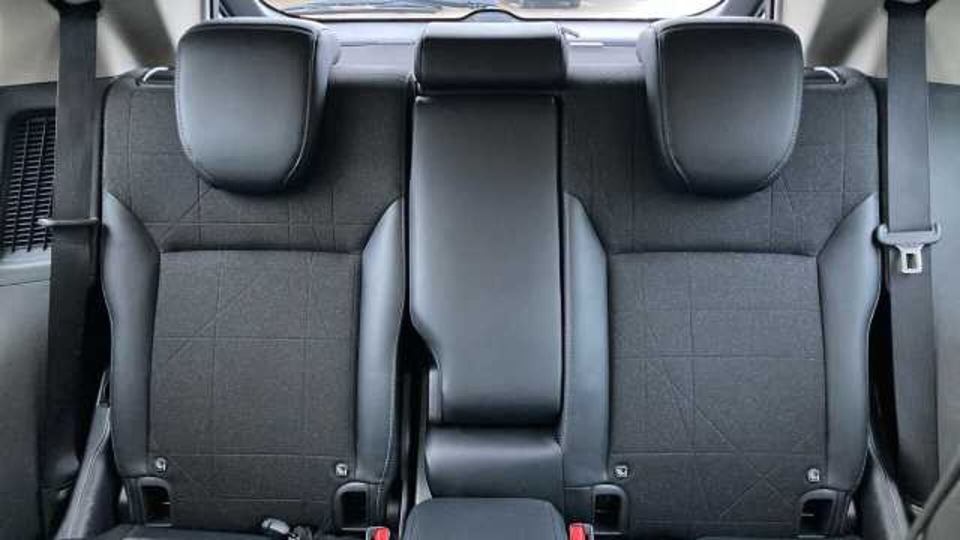 Honda HR-V Hybrid 1.5 eHEV Advance 5dr CVT Hybrid Hatchback 