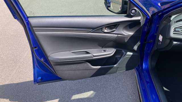 Honda Civic 1.5 VTEC Turbo Prestige 5dr CVT Petrol Hatchback 
