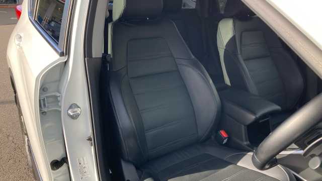 Honda CR-V Hybrid 2.0 i-MMD Hybrid SR 2WD 5dr eCVT Hybrid Estate 