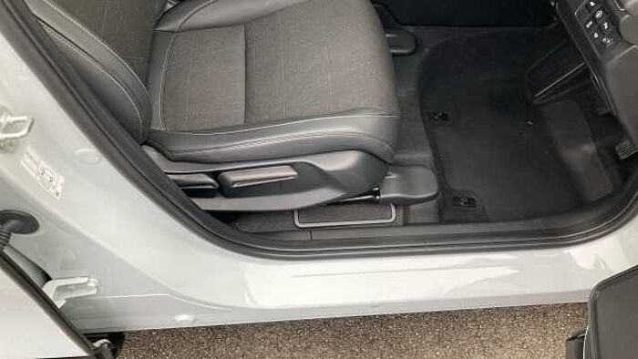 Honda HR-V 1.5 eHEV Advance 5dr CVT Hybrid Hatchback 