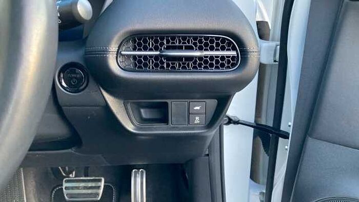 Honda ZR-V 2.0 eHEV Advance 5dr CVT Hybrid Estate 