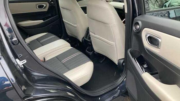 Honda HR-V Hybrid 1.5 eHEV Advance Style 5dr CVT Hybrid Hatchback 