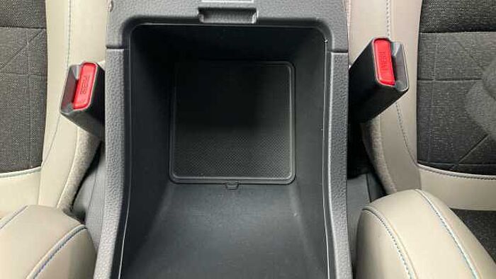 Honda HR-V 1.5 eHEV Advance Style Plus 5dr CVT Hybrid Hatchback 