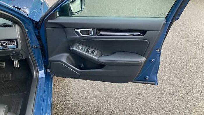 Honda Civic 2.0 eHEV Advance 5dr CVT Hybrid Hatchback 