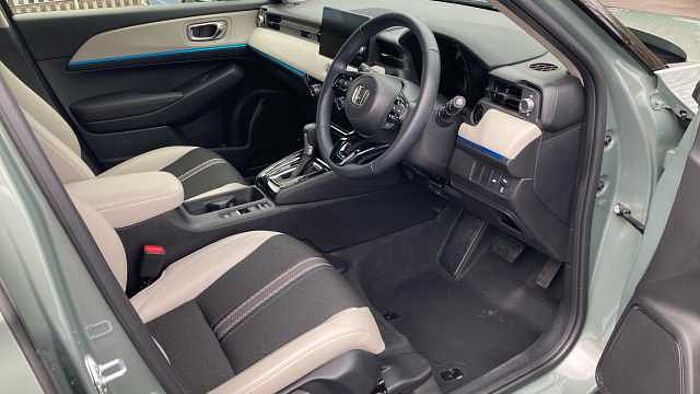 Honda HR-V 1.5 eHEV Advance Style 5dr CVT Hybrid Hatchback 