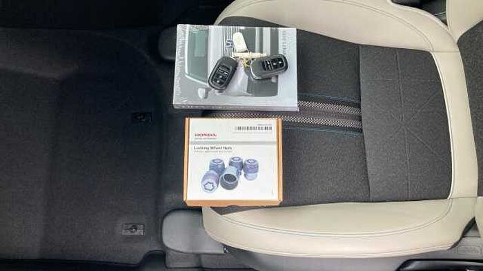 Honda HR-V 1.5 eHEV Advance Style 5dr CVT Hybrid Hatchback 