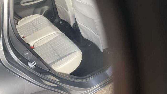 Honda Jazz Hybrid 1.5 i-MMD Hybrid EX 5dr eCVT Hybrid Hatchback 