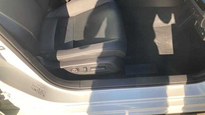 Honda Civic Hybrid 2.0 eHEV Advance 5dr CVT Hybrid Hatchback 