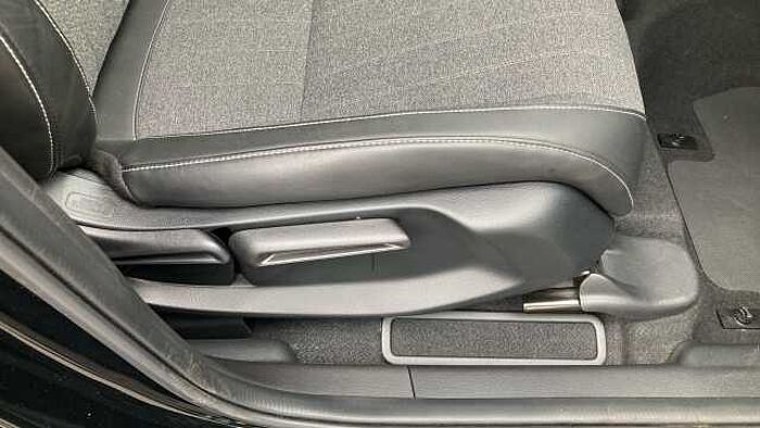 Honda Jazz e:HEV 1.5 i-MMD Hybrid Advance 5dr eCVT Hybrid Hatchback 