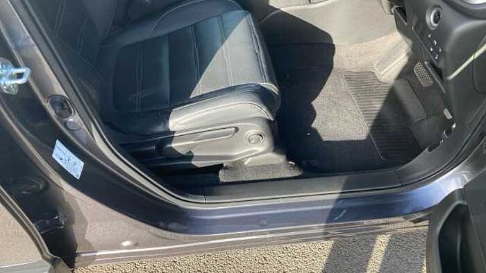 Honda CR-V Hybrid 2.0 i-MMD Hybrid SR 5dr eCVT Hybrid Estate 