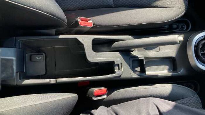 Honda Jazz 1.3 i-VTEC SE Navi 5dr Petrol Hatchback 