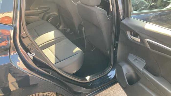 Honda Jazz 1.3 i-VTEC SE Navi 5dr Petrol Hatchback 