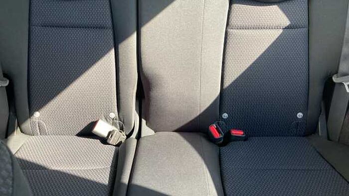 Honda Jazz 1.3 i-VTEC SE Navi 5dr Petrol Hatchback 