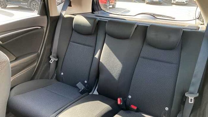 Honda Jazz 1.3 i-VTEC SE Navi 5dr Petrol Hatchback 