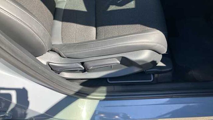 Honda HR-V e:HEV 1.5 eHEV Advance 5dr CVT Hybrid Hatchback 