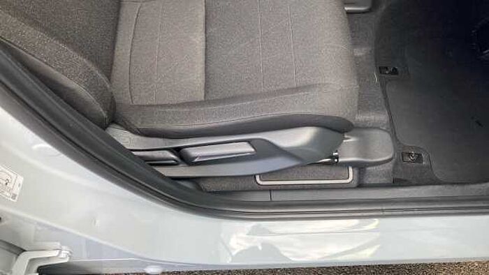 Honda HR-V 1.5 eHEV Elegance 5dr CVT Hybrid Hatchback 