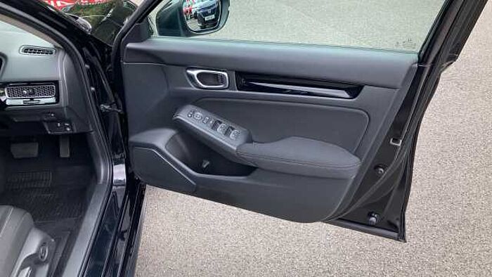 Honda Civic 2.0 eHEV Elegance 5dr CVT Hybrid Hatchback 