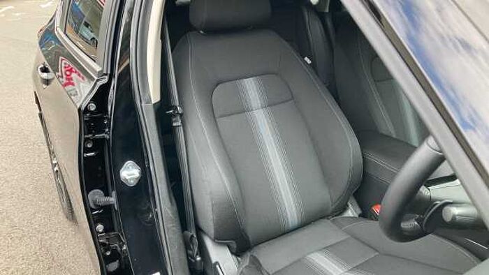 Honda Civic 2.0 eHEV Elegance 5dr CVT Hybrid Hatchback 