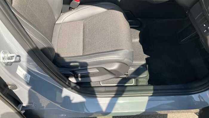 Honda HR-V e:HEV 1.5 eHEV Advance 5dr CVT Hybrid Hatchback 