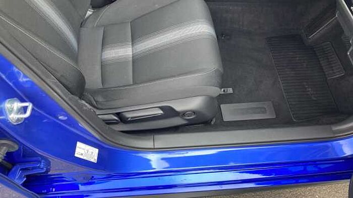 Honda Civic 2.0 eHEV Elegance 5dr CVT Hybrid Hatchback 