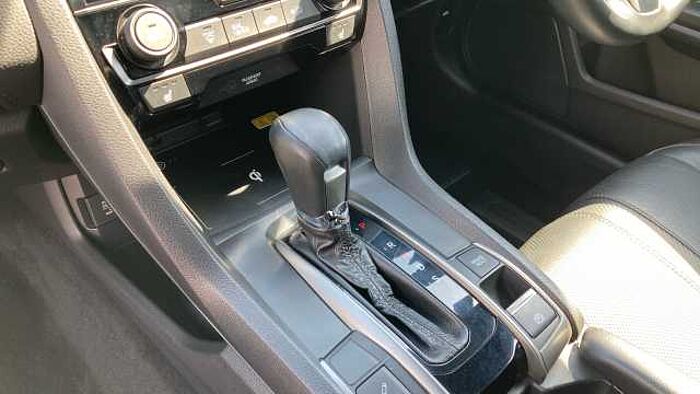 Honda Civic 1.5 VTEC Turbo Prestige 5dr CVT Petrol Hatchback 