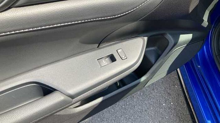 Honda Civic 1.5 VTEC Turbo Prestige 5dr CVT Petrol Hatchback 