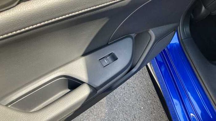 Honda Civic 1.5 VTEC Turbo Prestige 5dr CVT Petrol Hatchback 