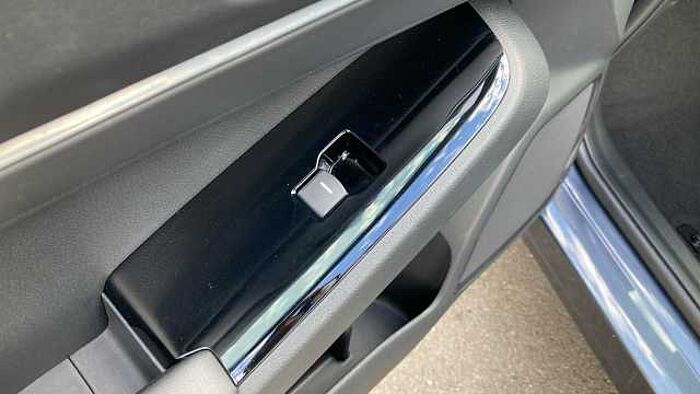 Honda Civic e:HEV 1.5 eHEV Advance 5dr CVT Hybrid Hatchback 
