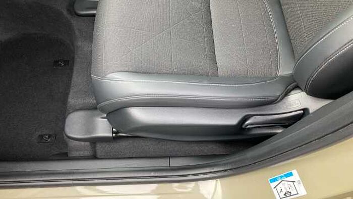 Honda HR-V e:HEV 1.5 eHEV Advance 5dr CVT Hybrid Hatchback 