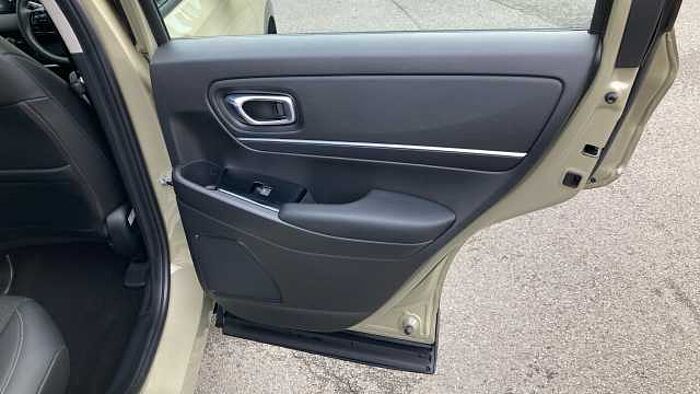 Honda HR-V e:HEV 1.5 eHEV Advance 5dr CVT Hybrid Hatchback 