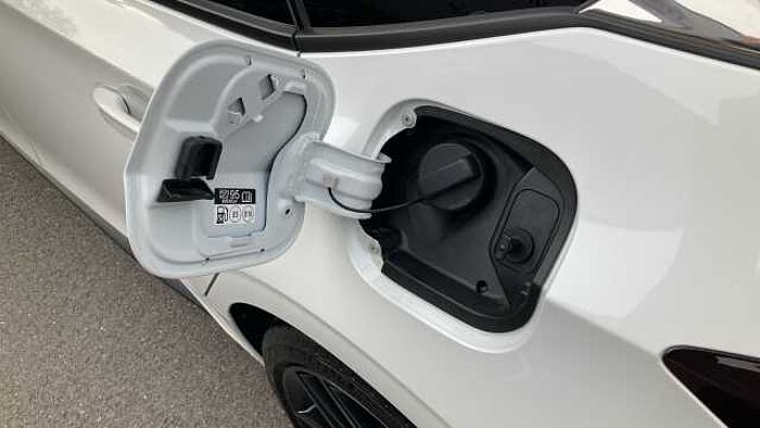 Honda Civic Hybrid 2.0 eHEV Advance 5dr CVT Hybrid Hatchback 